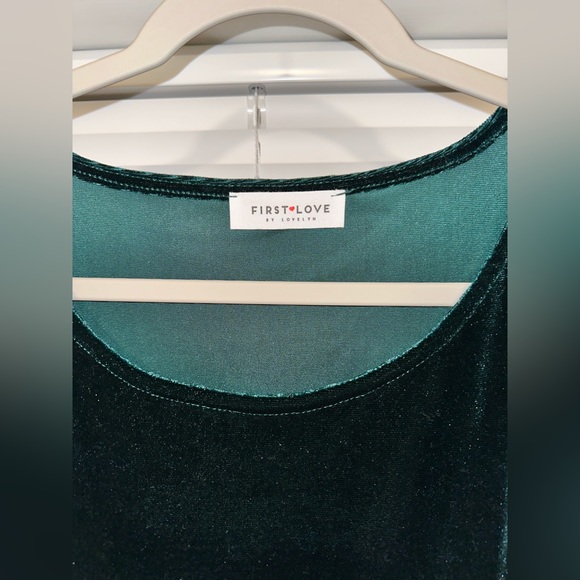 Green Velvet Tunic - Picture 3 of 4